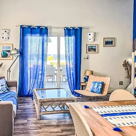 Casa Blue By Interhome Holiday home Sainte-Lucie de Porto-Vecchio